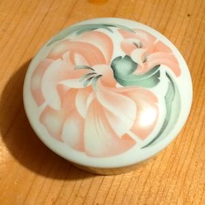 French Limoges Porcelain Trinket Box